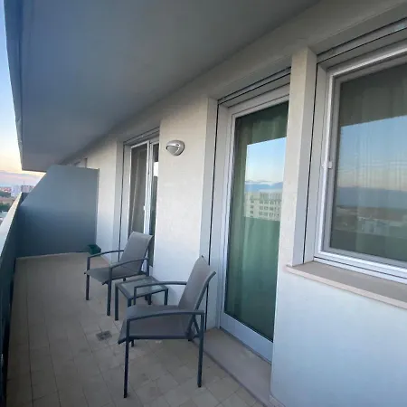 公寓 Central Apartment