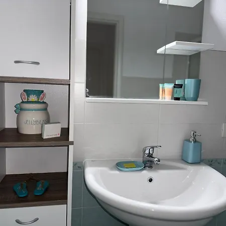 Apartman Central Apartment *