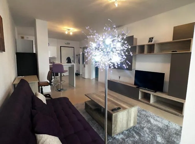 Central Apartment Apartment