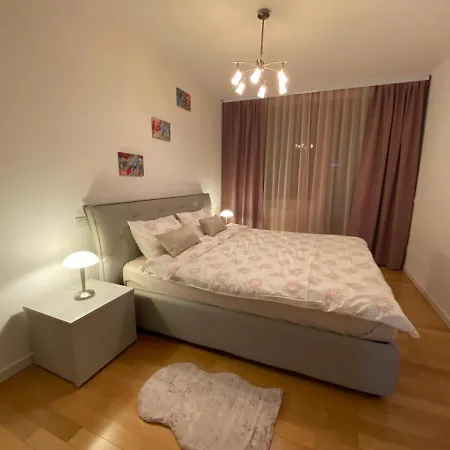 Апартаменты Central Apartment